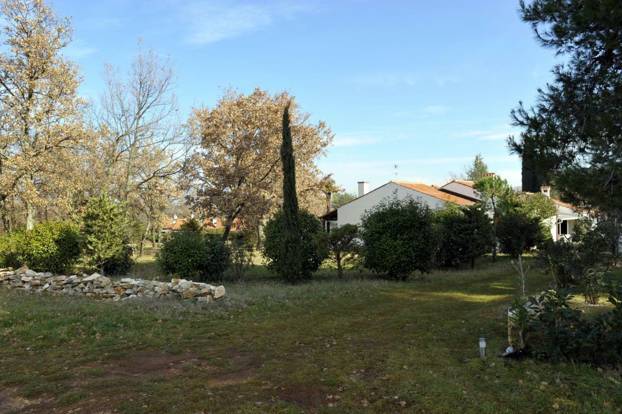Holiday House Lena โปเรช ภายนอก รูปภาพ
