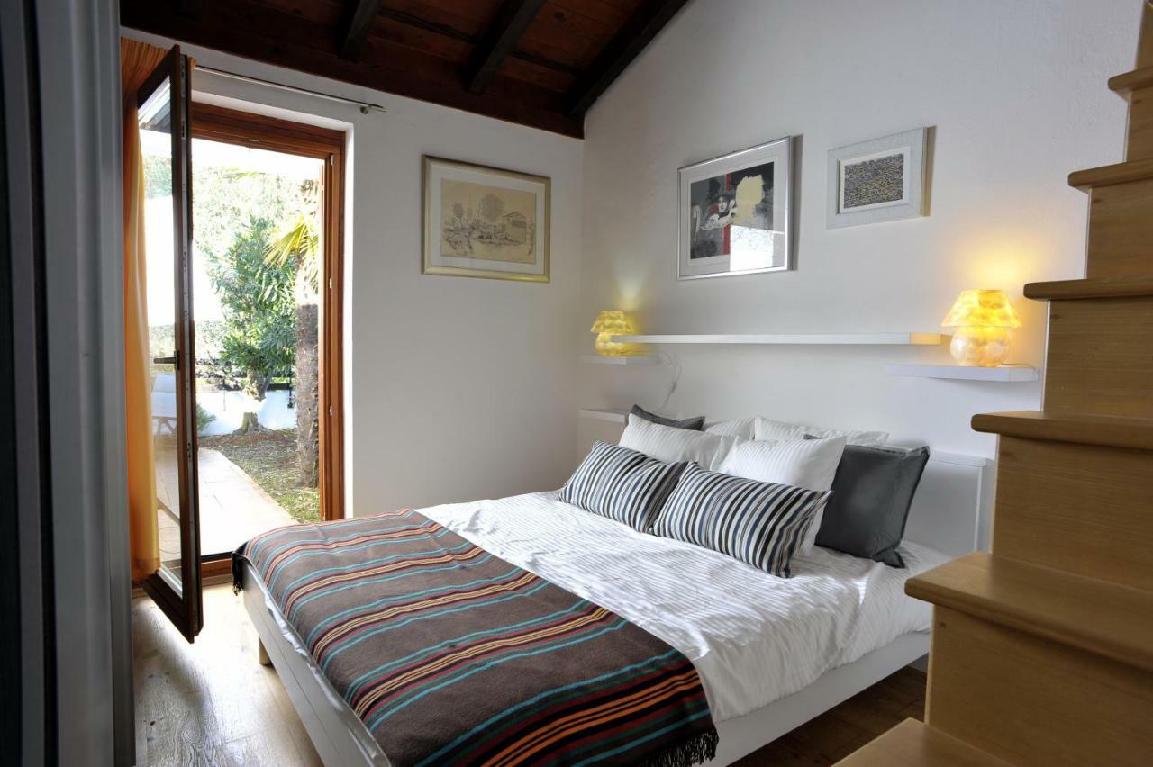 Holiday House Lena โปเรช ภายนอก รูปภาพ